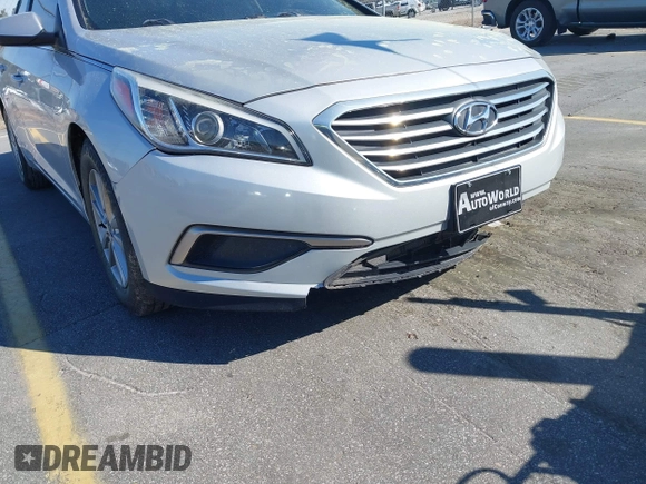 2017 Hyundai Sonata 2.4L with VIN 5NPE24AF8HH586326, listed as a IAAI auction lot 41811836 with 109,860 mi miles and . Bid and sale history available at carsss.com. Image 18.