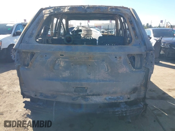 2011 Jeep Grand Cherokee Laredo with VIN 1J4RS4GG2BC618072, listed as a IAAI auction lot 38619850 with Not Provided miles and . Bid and sale history available at DreamBid. Image 15.