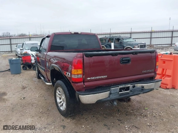 2003 Chevrolet Silverado 1500 LS with VIN 2GCEK19T031209878, listed as a IAAI auction lot 41498378 with 248,154 mi miles. Bid and sale history available at carsss.com. Image 3.
