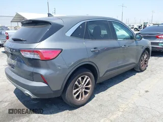 2022 Ford Escape SE с VIN 1FMCU0G64NUB41242, выставлен на аукционе IAAI как лот 42370341 с пробегом 59 360 миль миль и . История ставок и продаж доступна на DreamBid. Изображение 4.