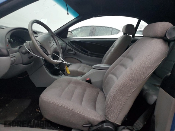 1994 Ford Mustang z VIN 1FALP45T2RF214782, wystawiony jako Copart lot #83860474 z przebiegiem 164 464 mil mil oraz Szkoda całkowita • Salvage title. Historia ofert i sprzedaży dostępna na DreamBid. Obrazek 7.