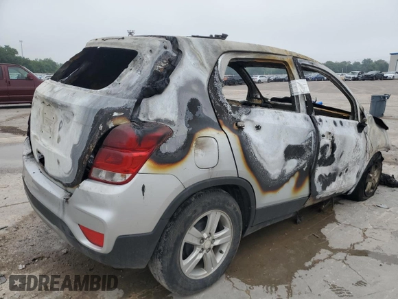 2020 Chevrolet Trax LT z VIN 3GNCJLSB5LL245059, wystawiony jako Copart lot #59633075 z przebiegiem Nie podano mil oraz Nie do naprawy • Non repairable. Historia ofert i sprzedaży dostępna na DreamBid. Obrazek 3.