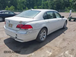2008 BMW 7 Series 750Li with VIN WBAHN83548DT81010, listed as a IAAI auction lot 42258735 with Not provided miles and . Bid and sale history available at DreamBid. Image 4.
