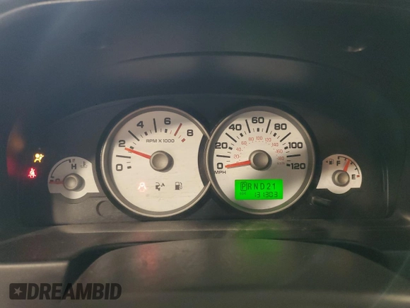 2005 Ford Escape XLT with VIN 1FMYU931X5KE17875, listed as a Copart auction lot 67502114 with 131,303 mi miles and Salvage Title. Bid and sale history available at carsss.com. Image 9.