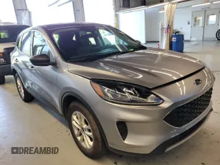2022 Ford Escape SE with VIN 1FMCU9G68NUB32497, listed as a IAAI auction lot 42727937 with 64,577 mi miles and . Bid and sale history available at DreamBid. Image 3.