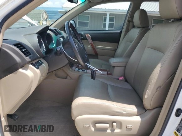 2010 Toyota Highlander Limited с VIN JTEYK3EH6A2104779, выставлен на аукционе Copart как лот 59863255 с пробегом 141 886 миль миль и Списание • Salvage title. История ставок и продаж доступна на DreamBid. Изображение 7.