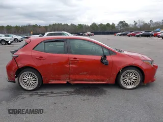 2020 Toyota Corolla Hatchback XSE with VIN JTNC4RBE1L3092006, listed as a IAAI auction lot 41605527 with 44,743 mi miles. Bid and sale history available at carsss.com. Image 13.