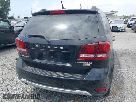 2017 Dodge Journey Crossroad Plus z VIN 3C4PDCGG9HT576434, wystawiony jako IAAI lot #42561944 z przebiegiem 118 666 mil mil oraz . Historia ofert i sprzedaży dostępna na DreamBid. Obrazek 16.