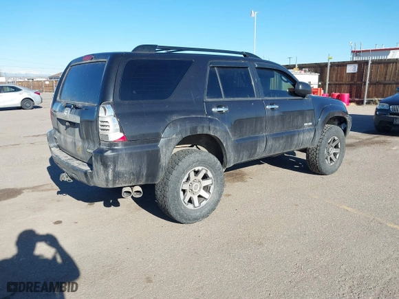 2007 Toyota 4Runner SR5 with VIN JTEBU14R878089609, listed as a IAAI auction lot 41680684 with 187,377 mi miles. Bid and sale history available at carsss.com. Image 4.
