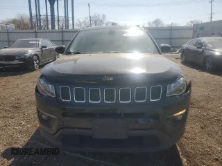2017 Jeep Compass Latitude with VIN 3C4NJDBB3HT651453, listed as a Copart auction lot 48102715 with 69,410 mi miles and Salvage Title. Bid and sale history available at carsss.com. Image 5.