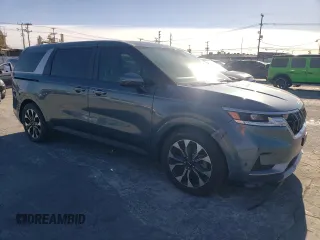 2022 Kia Carnival EX with VIN KNDNC5H32N6072329, listed as a Copart auction lot 42173915 with 25,910 mi miles and Salvage Title. Bid and sale history available at carsss.com. Image 4.