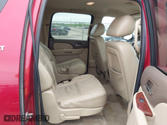 2012 Chevrolet Suburban LT z VIN 1GNSCJE01CR206854, wystawiony jako IAAI lot #41951549 z przebiegiem 172 546 mil mil oraz . Historia ofert i sprzedaży dostępna na DreamBid. Obrazek 8.