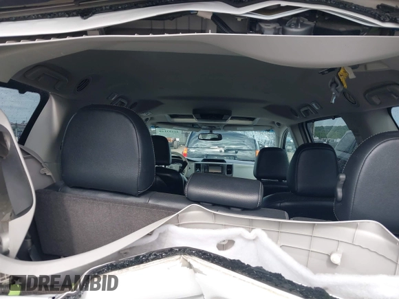 2012 Toyota Sienna SE с VIN 5TDXK3DC3CS268136, выставлен на аукционе IAAI как лот 42153110 с пробегом 248 887 миль миль и . История ставок и продаж доступна на DreamBid. Изображение 19.
