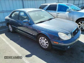 2002 Hyundai Sonata GLS with VIN KMHWF35H12A702457, listed as a Copart auction lot 60985574 with 99,698 mi miles and Salvage Title. Bid and sale history available at carsss.com. Image 4.