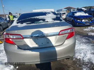 2014 Toyota Camry SE with VIN 4T1BK1FK6EU026342, listed as a IAAI auction lot 41246628 with 142,586 mi miles. Bid and sale history available at carsss.com. Image 16.
