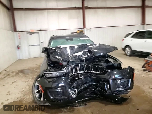 2022 Jeep Grand Cherokee Overland с VIN 1C4RJHDG8N8588345, выставлен на аукционе Copart как лот 49529885 с пробегом 64 061 миль миль и Списание • Salvage title. История ставок и продаж доступна на DreamBid. Изображение 14.