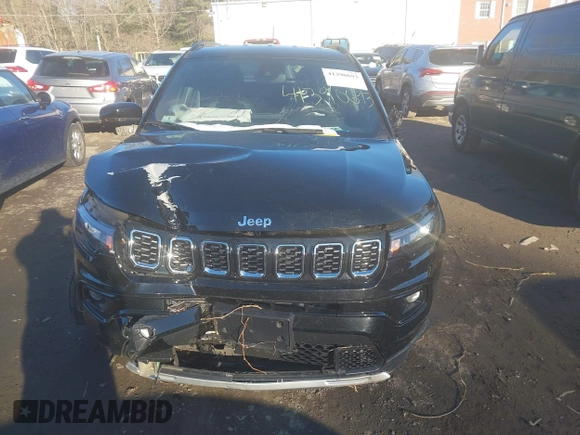 2024 Jeep Compass Limited with VIN 3C4NJDCN9RT130408, listed as a IAAI auction lot 41390693 with 8,412 mi miles and . Bid and sale history available at carsss.com. Image 12.