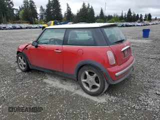 2004 MINI Hardtop with VIN WMWRC33464TJ54261, listed as a Copart auction lot 55150205 with 212,636 mi miles and Salvage Title. Bid and sale history available at DreamBid. Image 2.