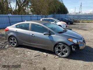 2016 Kia Forte EX with VIN KNAFX4A82G5595252, listed as a Copart auction lot 89169015 with 92,271 mi miles and Salvage Title. Bid and sale history available at carsss.com. Image 4.