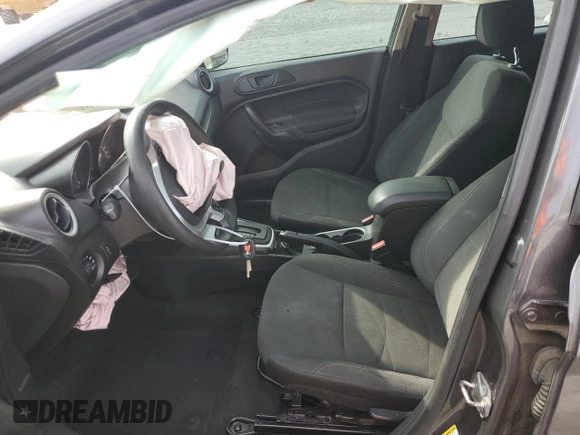 2019 Ford Fiesta SE z VIN 3FADP4EJ4KM115566, wystawiony jako Copart lot #55336615 z przebiegiem 202 912 mil mil oraz Szkoda całkowita • Salvage title. Historia ofert i sprzedaży dostępna na DreamBid. Obrazek 7.