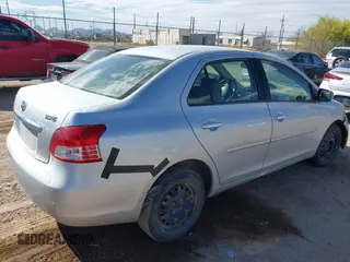 2008 Toyota Yaris with VIN JTDBT903384030967, listed as a IAAI auction lot 41922521 with 211,372 mi miles. Bid and sale history available at carsss.com. Image 4.