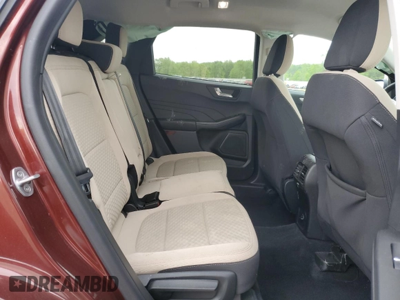 2021 Ford Escape SE z VIN 1FMCU9G6XMUA97492, wystawiony jako Copart lot #59129685 z przebiegiem 27 028 mil mil oraz Szkoda całkowita • Salvage title. Historia ofert i sprzedaży dostępna na DreamBid. Obrazek 11.