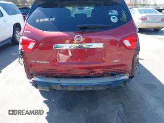 2017 Nissan Pathfinder SV with VIN 5N1DR2MM4HC681270, listed as a IAAI auction lot 41786327 with 61,724 mi miles. Bid and sale history available at carsss.com. Image 6.