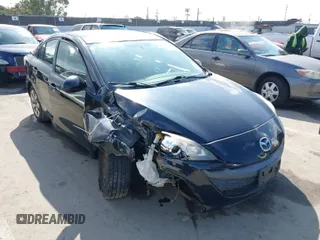 2011 Mazda Mazda3 i Sport with VIN JM1BL1UG8B1363351, listed as a IAAI auction lot 41902383 with 87,893 mi miles. Bid and sale history available at carsss.com. Image 1.