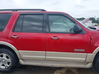 2007 Ford Expedition Eddie Bauer z VIN 1FMFU17577LA72906, wystawiony jako IAAI lot #42134402 z przebiegiem 341 083 mil mil oraz . Historia ofert i sprzedaży dostępna na DreamBid. Obrazek 13.