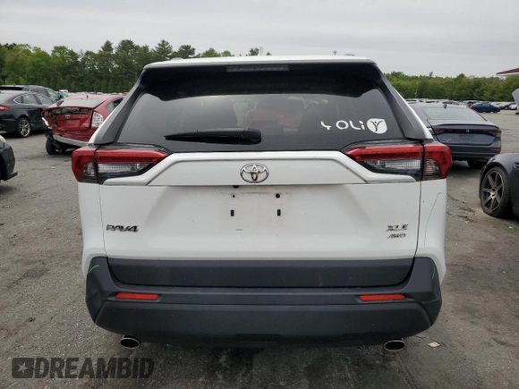 2019 Toyota RAV4 XLE with VIN JTMP1RFV6KD518001, listed as a Copart auction lot 58648895 with 44,309 mi miles and Salvage title. Bid and sale history available at DreamBid. Image 6.