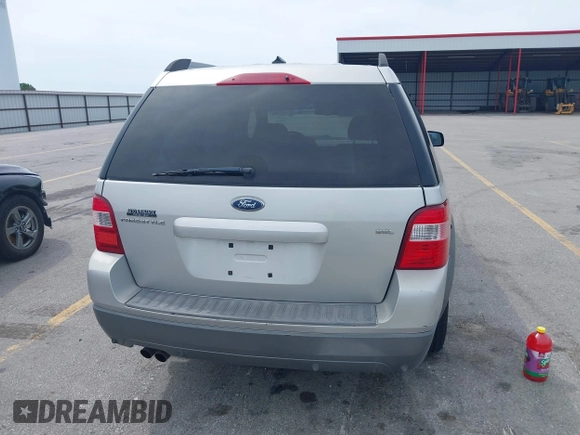 2007 Ford Freestyle SEL с VIN 1FMDK02147GA12764, выставлен на аукционе IAAI как лот 42687525 с пробегом 210 700 миль миль и . История ставок и продаж доступна на DreamBid. Изображение 16.