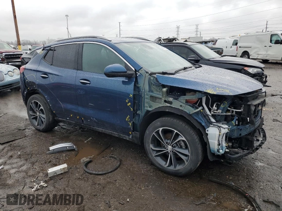 2021 Buick Encore GX Essence with VIN KL4MMFSL3MB126714, listed as a Copart auction lot 46867885 with 61,260 mi miles and Clean title. Bid and sale history available at DreamBid. Image 4.