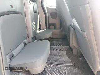 2023 Nissan Frontier S z VIN 1N6ED1CLXPN631662, wystawiony jako Copart lot #55935545 z przebiegiem 31 500 mil mil oraz Szkoda całkowita • Salvage title. Historia ofert i sprzedaży dostępna na DreamBid. Obrazek 10.