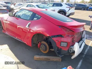 2017 Nissan 370Z with VIN JN1AZ4EH2HM951758, listed as a IAAI auction lot 41812951 with 1 mi miles. Bid and sale history available at carsss.com. Image 3.