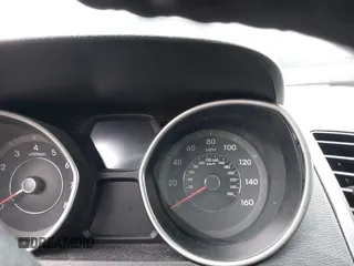 2015 Hyundai Elantra SE z VIN 5NPDH4AE5FH589344, wystawiony jako IAAI lot #42188682 z przebiegiem Nie podano mil oraz . Historia ofert i sprzedaży dostępna na DreamBid. Obrazek 7.