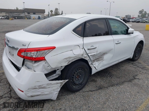 2015 Nissan Sentra SR with VIN 3N1AB7AP1FL696840, listed as a IAAI auction lot 42025040 with 68,088 mi miles and . Bid and sale history available at DreamBid. Image 4.