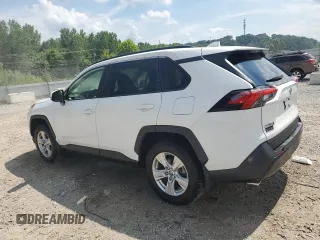 2020 Toyota RAV4 XLE with VIN JTMW1RFV8LD060197, listed as a Copart auction lot 61223725 with 33,135 mi miles and Salvage title. Bid and sale history available at DreamBid. Image 2.