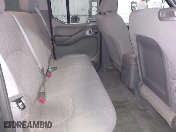 2013 Nissan Frontier SV z VIN 1N6AD0EV3DN762841, wystawiony jako IAAI lot #42296408 z przebiegiem 135 191 mil mil oraz . Historia ofert i sprzedaży dostępna na DreamBid. Obrazek 8.