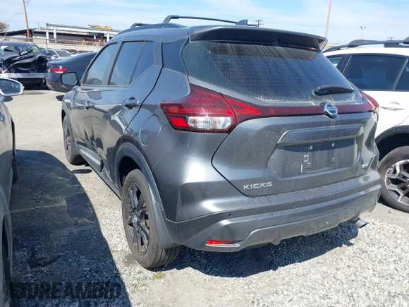 2021 Nissan Kicks SR with VIN 3N1CP5DV9ML558176, listed as a IAAI auction lot 41445419 with 26,547 mi miles. Bid and sale history available at carsss.com. Image 3.