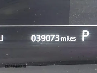2019 Land Rover Range Rover с VIN SALGS2RE7KA542043, выставлен на аукционе IAAI как лот 41091478 с пробегом 39 073 миль миль и . История ставок и продаж доступна на DreamBid. Изображение 16.