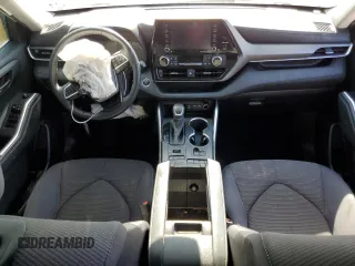 2022 Toyota Highlander LE with VIN 5TDBZRBHXNS204542, listed as a Copart auction lot 56551225 with 71,135 mi miles and Salvage title. Bid and sale history available at DreamBid. Image 8.