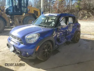 2015 MINI Countryman S с VIN WMWZC3C5XFWP53030, выставлен на аукционе Copart как лот 85791734 с пробегом 118 975 миль миль и Списание • Salvage title. История ставок и продаж доступна на DreamBid. Изображение 1.