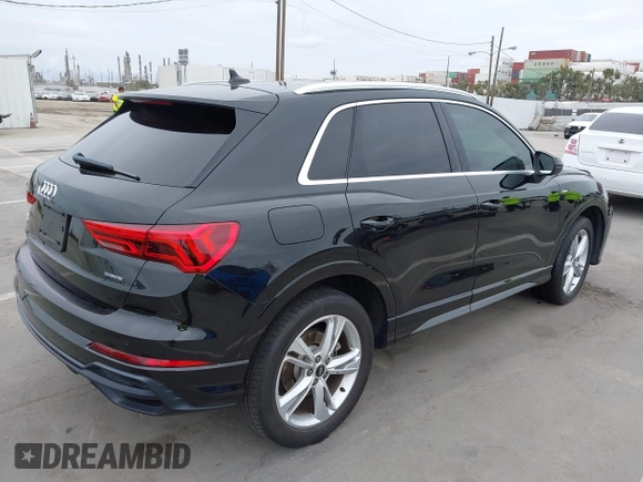 2021 Audi Q3 S line Premium with VIN WA1DECF37M1017457, listed as a IAAI auction lot 41998932 with 28,716 mi miles and . Bid and sale history available at DreamBid. Image 4.