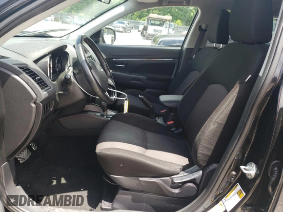 2018 Mitsubishi Outlander ES with VIN JA4AP3AU3JZ030233, listed as a Copart auction lot 56124415 with 107,615 mi miles and Salvage title. Bid and sale history available at DreamBid. Image 7.