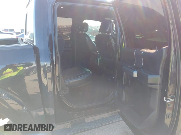 2018 Ford F-150 XL with VIN 1FTEW1E54JKF34266, listed as a IAAI auction lot 41582541 with 81,197 mi miles. Bid and sale history available at carsss.com. Image 8.