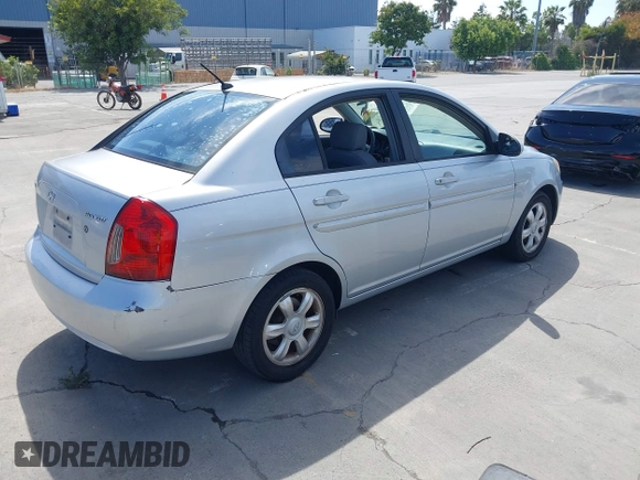 2006 Hyundai Accent GLS с VIN KMHCN46C86U023126, выставлен на аукционе IAAI как лот 42514585 с пробегом 150 008 миль миль и . История ставок и продаж доступна на DreamBid. Изображение 4.