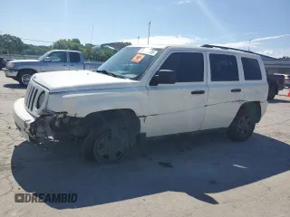 2007 Jeep Patriot Sport z VIN 1J8FT28097D358632, wystawiony jako Copart lot #56791785 z przebiegiem 197 187 mil mil oraz Szkoda całkowita • Salvage title. Historia ofert i sprzedaży dostępna na DreamBid. Obrazek 1.