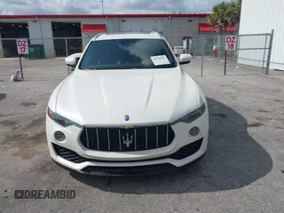 2018 Maserati Levante S z VIN ZN661YUA7JX303714, wystawiony jako IAAI lot #42138181 z przebiegiem 62 934 mil mil oraz . Historia ofert i sprzedaży dostępna na DreamBid. Obrazek 13.
