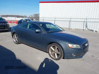 2009 Audi A5 with VIN WAUDK78T29A031144, listed as a IAAI auction lot 41562182 with 82,835 mi miles. Bid and sale history available at carsss.com. Image 1.