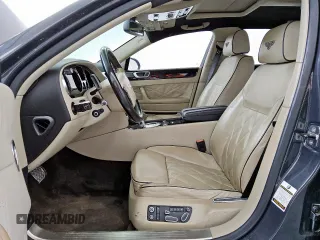2013 Bentley Flying Spur z VIN SCBBP9ZA4DC081659, wystawiony jako Copart lot #57568525 z przebiegiem 102 570 mil mil oraz Czysty tytuł • Clean title. Historia ofert i sprzedaży dostępna na DreamBid. Obrazek 7.